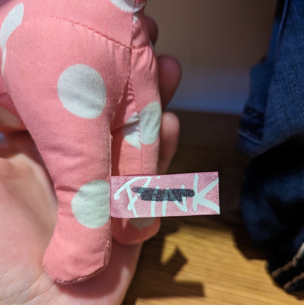 Vs PINK plush dog - Picture 2 of 2